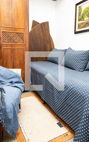 Casa à venda com 345m², 4 quartos e 3 vagas Casa à venda com 345m², 4 quartos e 3 vagasQuarto de serviço - panorâmica