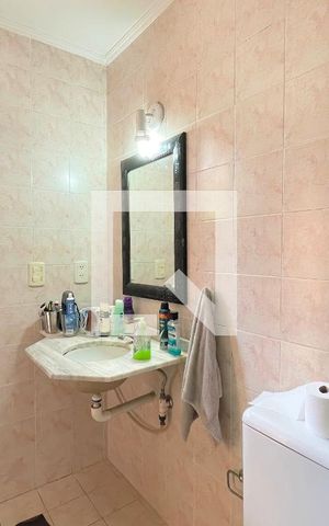 Apartamento à venda com 170m², 3 quartos e 2 vagas Apartamento à venda com 170m², 3 quartos e 2 vagasBanheiro da Suíte 3