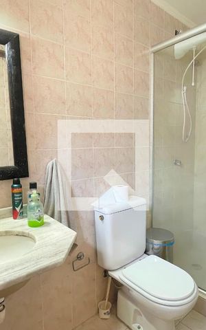 Apartamento à venda com 170m², 3 quartos e 2 vagas Apartamento à venda com 170m², 3 quartos e 2 vagasBanheiro da Suíte 3