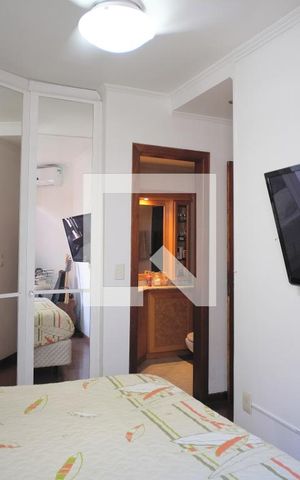 Apartamento à venda com 170m², 3 quartos e 2 vagasSuíte 2