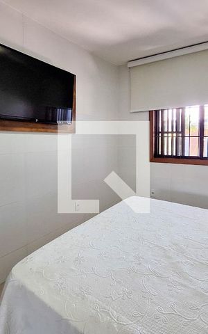 Casa à venda com 360m², 3 quartos e 6 vagas Casa à venda com 360m², 3 quartos e 6 vagasQuarto 1