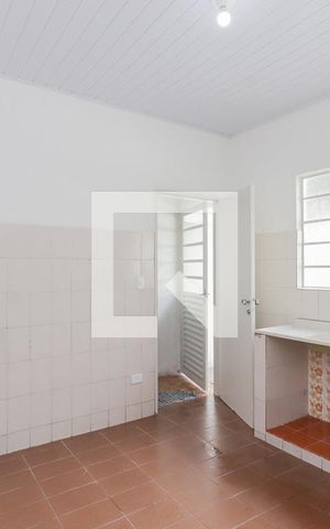 Studio para alugar com 48m², 1 quarto e sem vaga Studio para alugar com 48m², 1 quarto e sem vagaCozinha