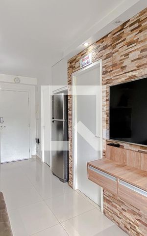 Apartamento à venda com 33m², 1 quarto e sem vagaSala