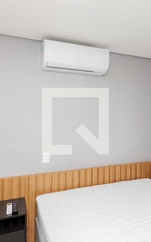 Studio à venda com 28m², 1 quarto e sem vaga Studio à venda com 28m², 1 quarto e sem vagaStudio