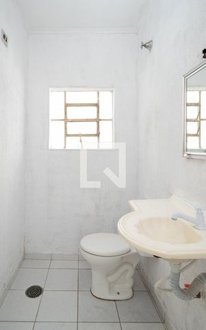 Casa para alugar com 186m², 3 quartos e 2 vagas Casa para alugar com 186m², 3 quartos e 2 vagasLavabo