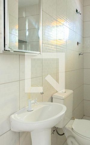 Casa para alugar com 186m², 3 quartos e 2 vagas Casa para alugar com 186m², 3 quartos e 2 vagasBanheiro da suíte