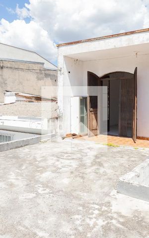 Casa para alugar com 186m², 3 quartos e 2 vagas Casa para alugar com 186m², 3 quartos e 2 vagasVaranda da suíte