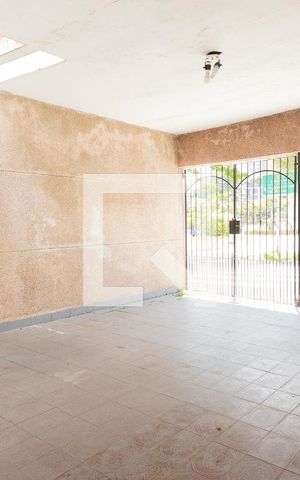 Casa para alugar com 186m², 3 quartos e 2 vagas Casa para alugar com 186m², 3 quartos e 2 vagasGaragem
