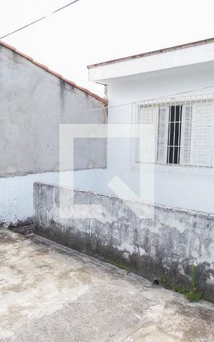Casa para alugar com 186m², 3 quartos e 2 vagas Casa para alugar com 186m², 3 quartos e 2 vagasVaranda