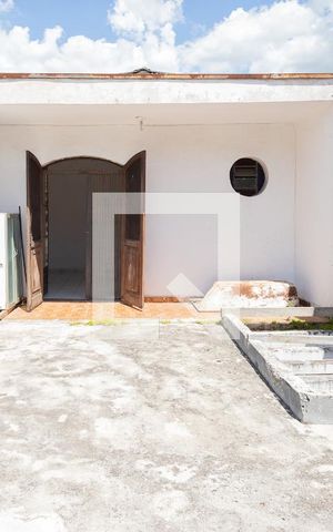Casa para alugar com 186m², 3 quartos e 2 vagas Casa para alugar com 186m², 3 quartos e 2 vagasVaranda da suíte