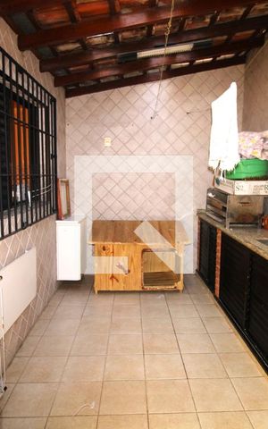 Casa à venda com 137m², 4 quartos e 3 vagasQuintal