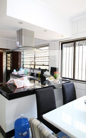 Casa à venda com 137m², 4 quartos e 3 vagasCozinha
