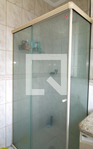 Casa à venda com 137m², 4 quartos e 3 vagasBanheiro da Suíte 1