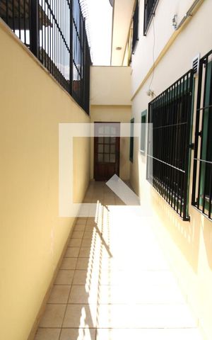 Casa à venda com 137m², 4 quartos e 3 vagasQuintal