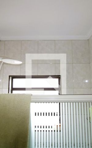 Casa à venda com 137m², 4 quartos e 3 vagasBanheiro da Suíte 2