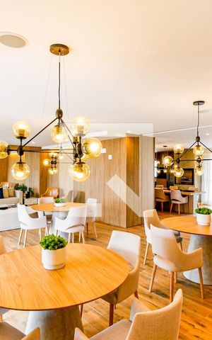 Apartamento à venda com 61m², 2 quartos e 1 vaga Apartamento à venda com 61m², 2 quartos e 1 vagaÁrea comum - Salão de festas