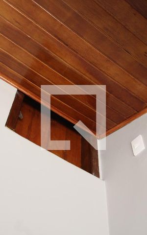 Casa à venda com 240m², 4 quartos e 2 vagasQuarto Suíte - varanda - sótão