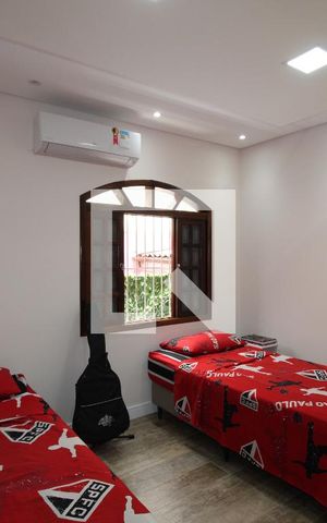 Casa à venda com 240m², 4 quartos e 2 vagasQuarto 2