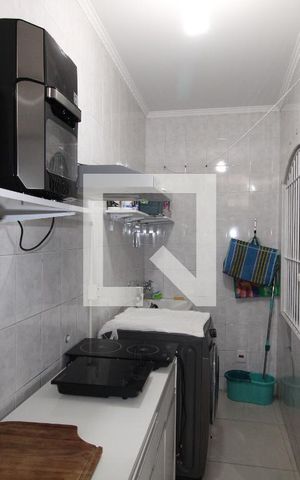 Casa à venda com 240m², 4 quartos e 2 vagasÁrea de Serviço