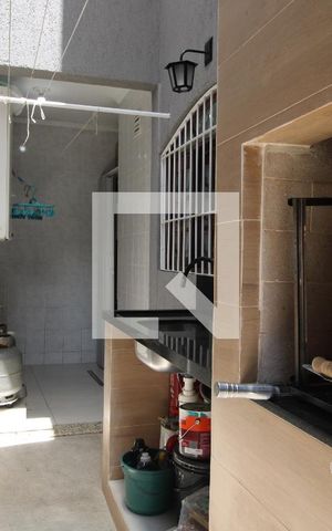 Casa à venda com 240m², 4 quartos e 2 vagasquintal - churrasqueira