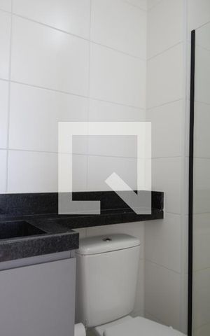 Apartamento à venda com 33m², 2 quartos e sem vagaBanheiro