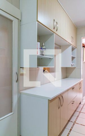Apartamento para alugar com 107m², 2 quartos e 1 vagaCozinha