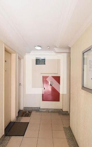 Apartamento à venda com 52m², 2 quartos e 1 vaga Apartamento à venda com 52m², 2 quartos e 1 vagaHall Social