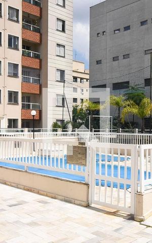 Apartamento à venda com 52m², 2 quartos e 1 vaga Apartamento à venda com 52m², 2 quartos e 1 vagaPiscina