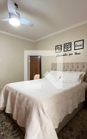 Casa à venda com 185m², 3 quartos e 2 vagas Casa à venda com 185m², 3 quartos e 2 vagasQuarto 2