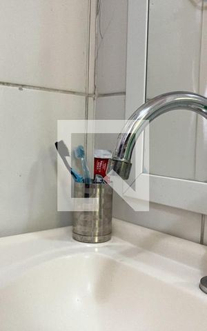 Casa à venda com 185m², 3 quartos e 2 vagas Casa à venda com 185m², 3 quartos e 2 vagasBanheiro da Suíte