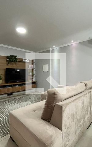 Casa à venda com 185m², 3 quartos e 2 vagas Casa à venda com 185m², 3 quartos e 2 vagasSala