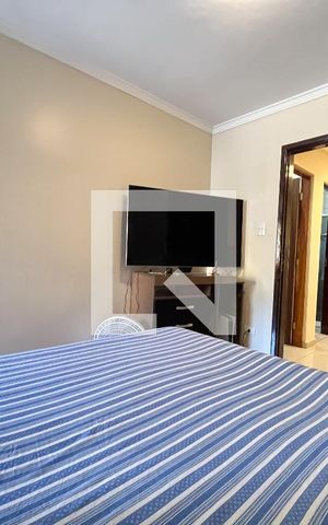 Casa à venda com 185m², 3 quartos e 2 vagas Casa à venda com 185m², 3 quartos e 2 vagasSuite