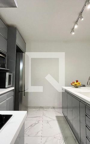 Casa à venda com 185m², 3 quartos e 2 vagas Casa à venda com 185m², 3 quartos e 2 vagasCozinha