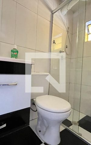Casa à venda com 185m², 3 quartos e 2 vagas Casa à venda com 185m², 3 quartos e 2 vagasBanheiro da Suíte