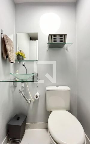 Casa à venda com 185m², 3 quartos e 2 vagas Casa à venda com 185m², 3 quartos e 2 vagasLavabo área externa