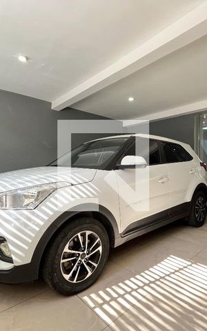 Casa à venda com 185m², 3 quartos e 2 vagas Casa à venda com 185m², 3 quartos e 2 vagasGaragem