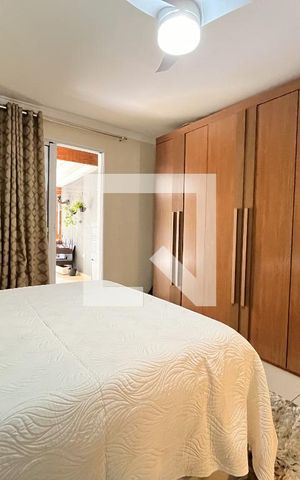 Casa à venda com 185m², 3 quartos e 2 vagas Casa à venda com 185m², 3 quartos e 2 vagasQuarto 2