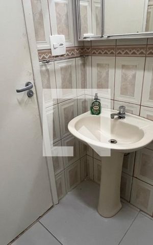 Studio para alugar com 33m², 1 quarto e sem vaga Studio para alugar com 33m², 1 quarto e sem vagaBanheiro