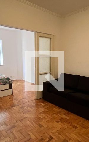 Studio para alugar com 33m², 1 quarto e sem vaga Studio para alugar com 33m², 1 quarto e sem vagaSala