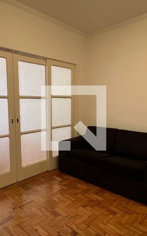 Studio para alugar com 33m², 1 quarto e sem vaga Studio para alugar com 33m², 1 quarto e sem vagaSala