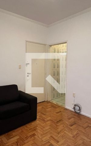 Studio para alugar com 33m², 1 quarto e sem vaga Studio para alugar com 33m², 1 quarto e sem vagaSala