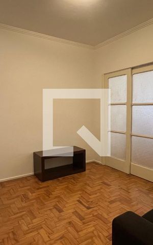 Studio para alugar com 33m², 1 quarto e sem vaga Studio para alugar com 33m², 1 quarto e sem vagaSala