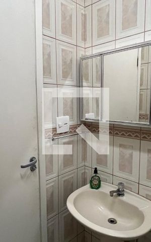 Studio para alugar com 33m², 1 quarto e sem vaga Studio para alugar com 33m², 1 quarto e sem vagaBanheiro