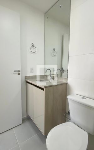 Apartamento para alugar com 47m², 2 quartos e 1 vagaBanheiro Corredor