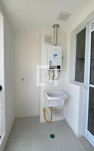 Apartamento para alugar com 47m², 2 quartos e 1 vagaÁrea de Serviço