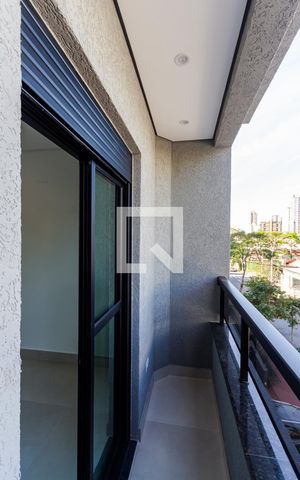 Apartamento à venda com 140m², 3 quartos e 4 vagas Apartamento à venda com 140m², 3 quartos e 4 vagasVaranda da Suíte