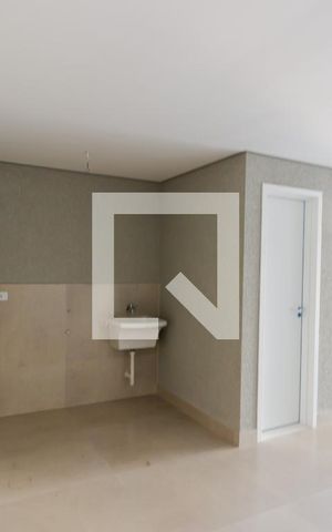 Apartamento à venda com 140m², 3 quartos e 4 vagas Apartamento à venda com 140m², 3 quartos e 4 vagasÁrea de Serviço