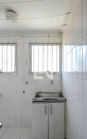 Apartamento à venda com 56m², 2 quartos e 1 vaga Apartamento à venda com 56m², 2 quartos e 1 vagaArea de Serviço