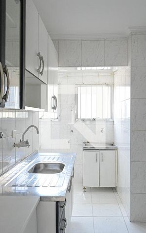 Apartamento à venda com 56m², 2 quartos e 1 vaga Apartamento à venda com 56m², 2 quartos e 1 vagaCozinha
