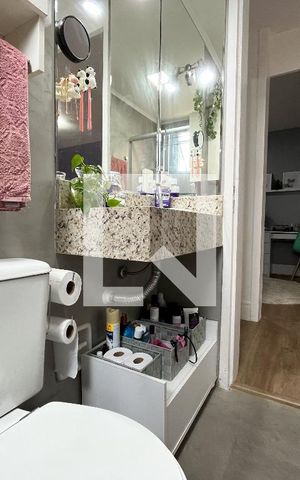 Apartamento à venda com 50m², 2 quartos e 1 vaga Apartamento à venda com 50m², 2 quartos e 1 vagaBanheiro